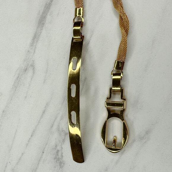 Vintage Gold Twisted Mesh Chain Belt Hook Closure Small (S) โจ - Picture 5 of 11